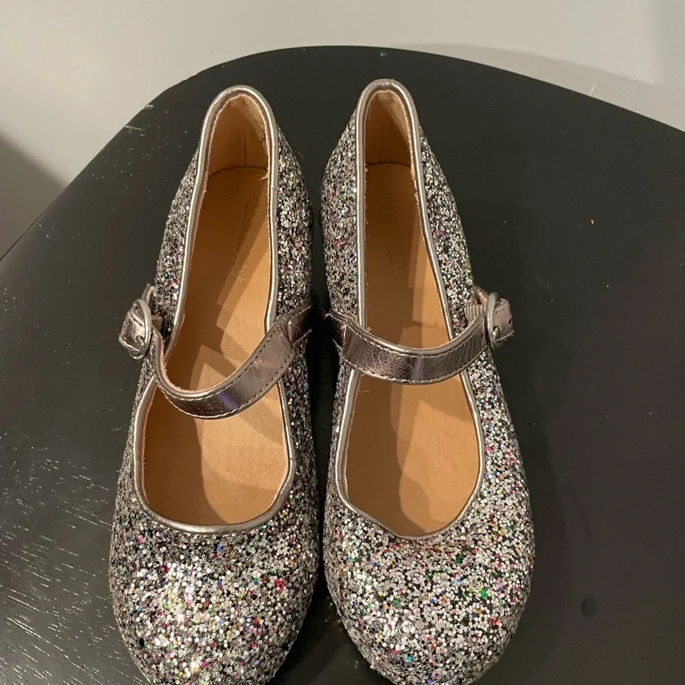 Old Navy Silver Glitter girls Dress Shoes size 12 Mary Jane style